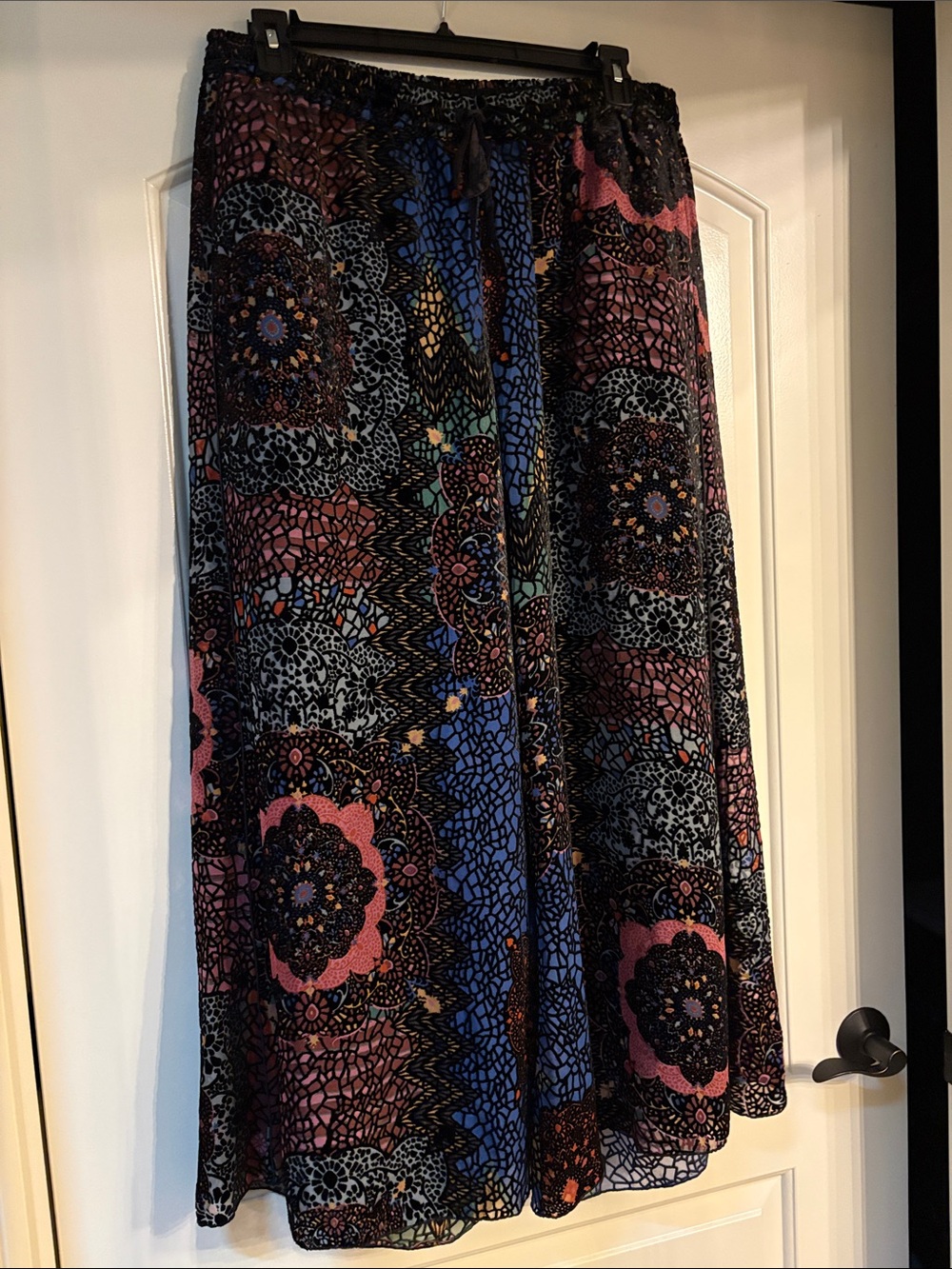Johnny Was Black, Blue & Pink Printed palazzo pants. NWT